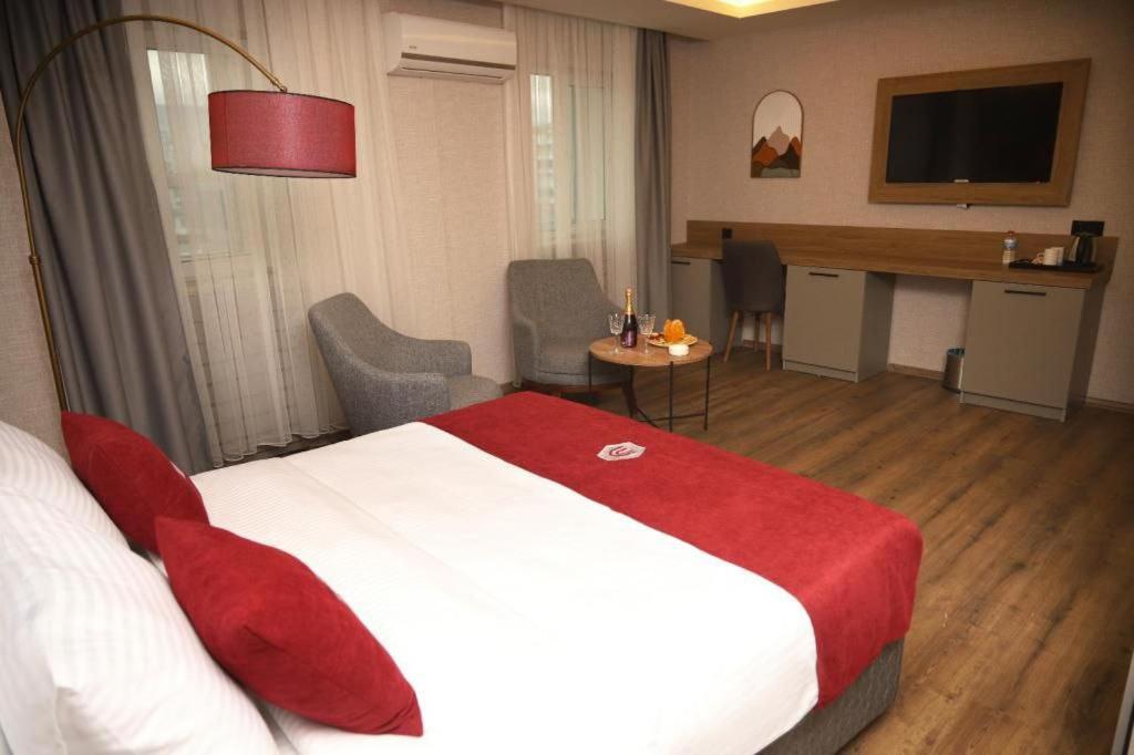 Rush Hotel Tokat Esterno foto